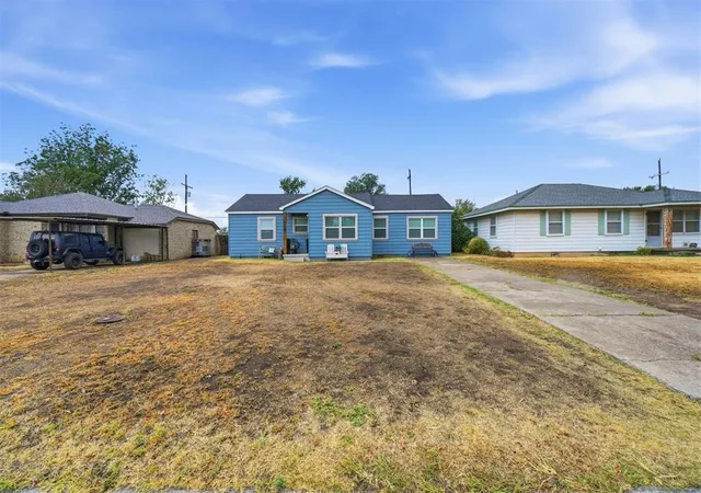 Photo 1 of Single family home for sale at 615 N Lowe St, Hobart, OK 73651 | MLS# 1251702 | Listing updated on 2026-10-02
