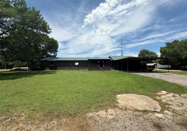 Photo 1 of Single family home for sale at 35573 Ew 1210 Rd, Seminole, OK 74868 | MLS# 1251703 | Listing updated on 2026-10-01
