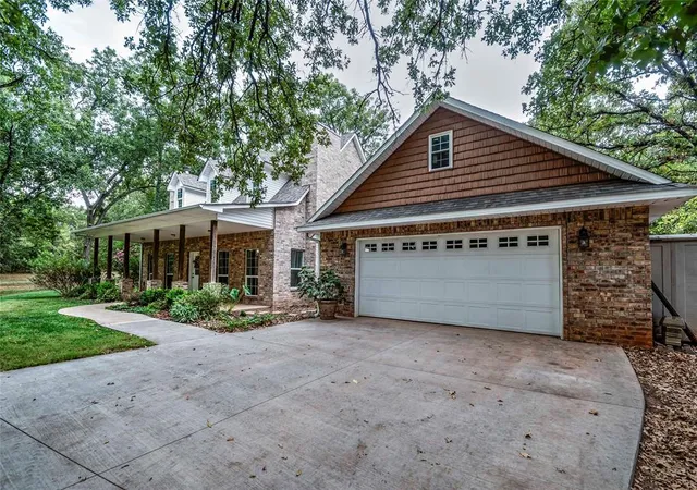 Photo 2 of Single family home for sale at 950494 S 3340 Road, Wellston, OK 74881 | MLS# 1251709 | Listing updated on 2026-10-01