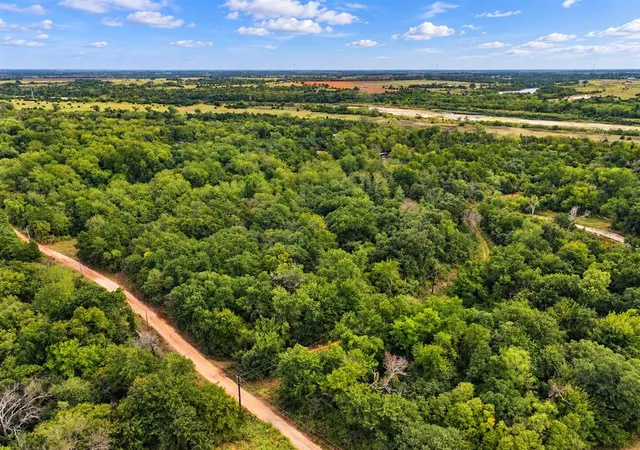 Photo 3 of Land for sale at 1703 Broken Arrow Rd, Crescent, OK 73028 | MLS# 1251720 | Listing updated on 2026-10-01