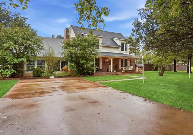 Photo 2 of Single family home for sale at 10935 N 2080 Road, Canute, OK 73626 | MLS# 1251723 | Listing updated on 2026-10-02