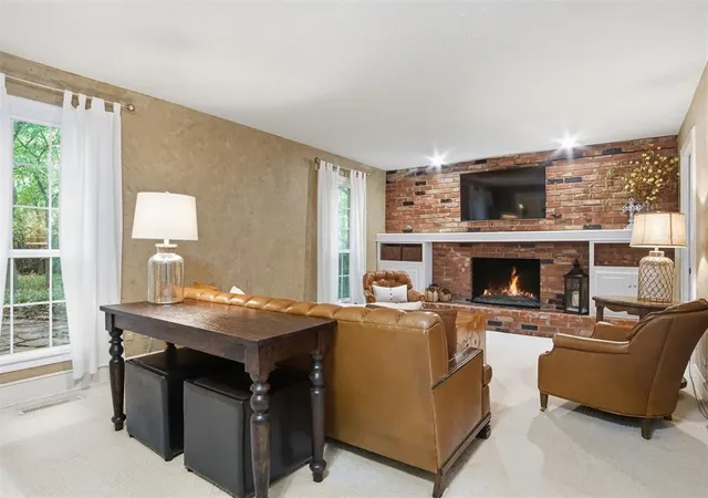 Photo 3 of Sale Pending at 6605 N Shawnee Ave, Oklahoma City, OK 73116 | MLS# 1251725 | Listing updated on 2026-10-04