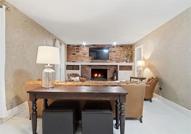 Photo 4 of Sale Pending at 6605 N Shawnee Ave, Oklahoma City, OK 73116 | MLS# 1251725 | Listing updated on 2026-10-04