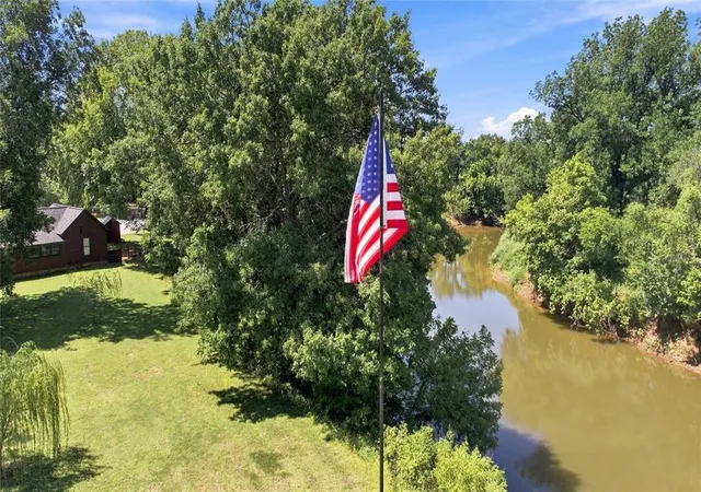 Photo 4 of Single family home for sale at 1217 Kansas St, Pawnee, OK 74058 | MLS# 1251726 | Listing updated on 2026-10-05
