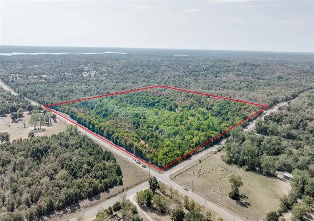 Photo 1 of Sale Pending at 1 E Tecumseh Rd, Norman, OK 73026 | MLS# 1251729 | Listing updated on 2026-10-06
