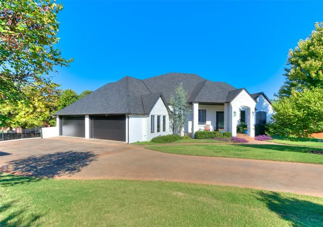 Photo 3 of Single family home for sale at 4317 Slate Brg Rd, Edmond, OK 73034 | MLS# 1251735 | Listing updated on 2026-10-09