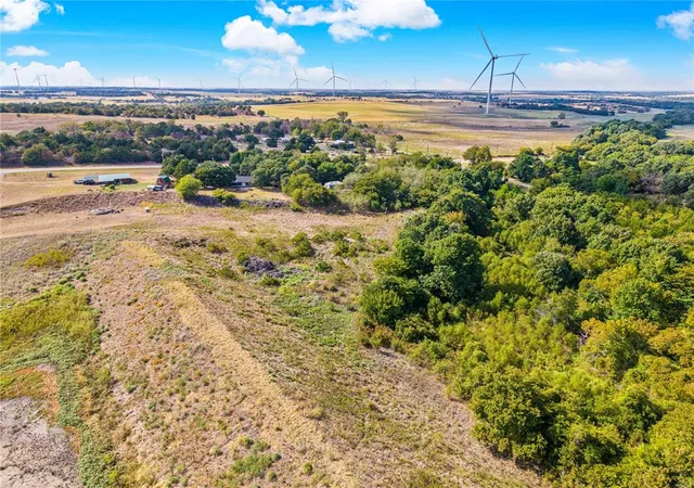 Photo 4 of Single family home for sale at 40021 State Hwy 8, Anadarko, OK 73005 | MLS# 1251737 | Listing updated on 2026-10-02