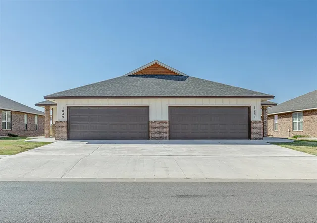 Photo 1 of Multi family home for sale at 1906 Investors Ave, El Reno, OK 73036 | MLS# 1251752 | Listing updated on 2026-10-06