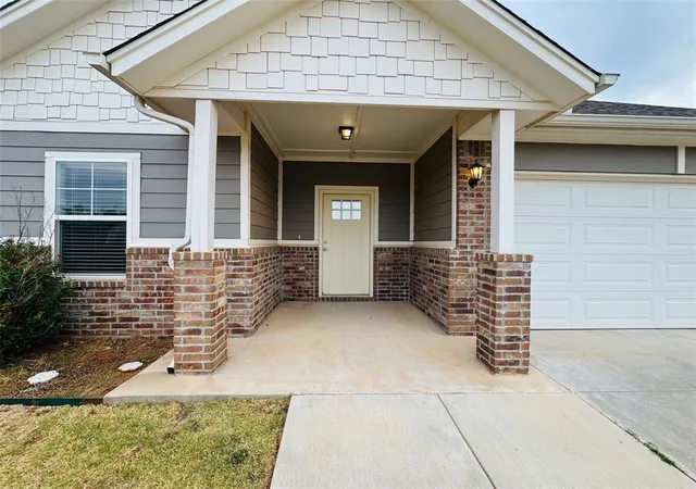 Photo 2 of Single family home for sale at 14316 Peach Tree Dr, Yukon, OK 73099 | MLS# 1251759 | Listing updated on 2026-10-05