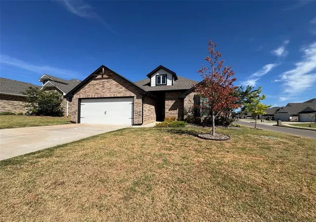 Photo 1 of Single family home for sale at 5108 White Gold Ave, Edmond, OK 73034 | MLS# 1251762 | Listing updated on 2026-10-26