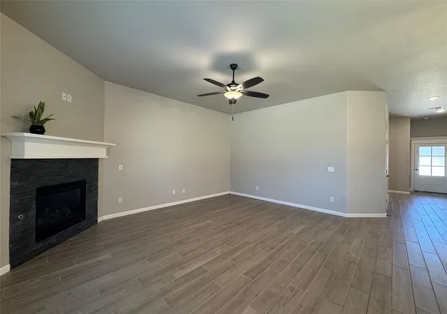 Photo 4 of Single family home for sale at 5108 White Gold Ave, Edmond, OK 73034 | MLS# 1251762 | Listing updated on 2026-10-26