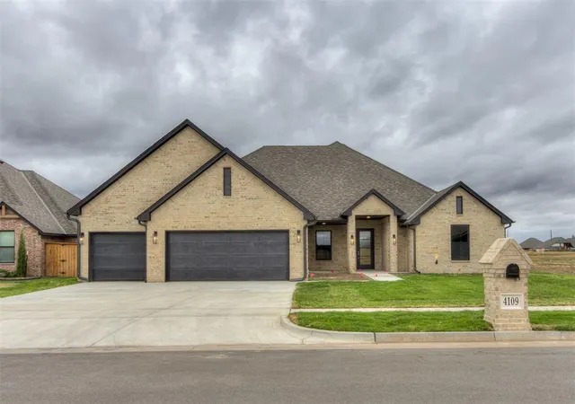 Photo 1 of Single family home for sale at 4109 Havasu Rd, Moore, OK 73160 | MLS# 1251770 | Listing updated on 2026-10-02