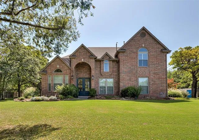 Photo 2 of Single family home for sale at 10049 Hidden Holw Ln, Oklahoma City, OK 73151 | MLS# 1251775 | Listing updated on 2026-10-07