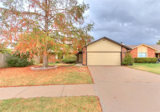 Photo 3 of Single family home for sale at 20 SW 141st Street, Oklahoma City, OK 73170 | MLS# 1251789 | Listing updated on 2026-10-07