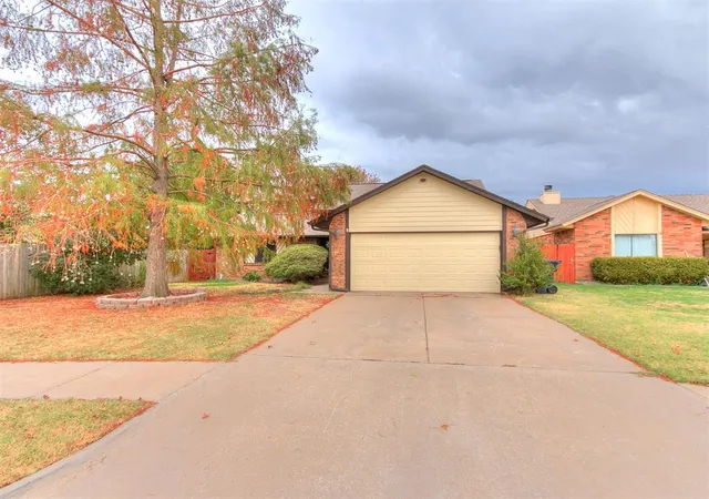 Photo 4 of Single family home for sale at 20 SW 141st Street, Oklahoma City, OK 73170 | MLS# 1251789 | Listing updated on 2026-10-07
