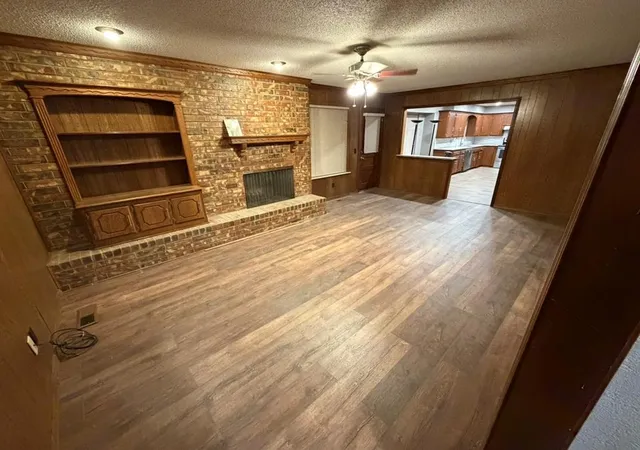 Photo 2 of Single family home for sale at 8120 NW 101st Street, Oklahoma City, OK 73162 | MLS# 1251801 | Listing updated on 2026-10-06