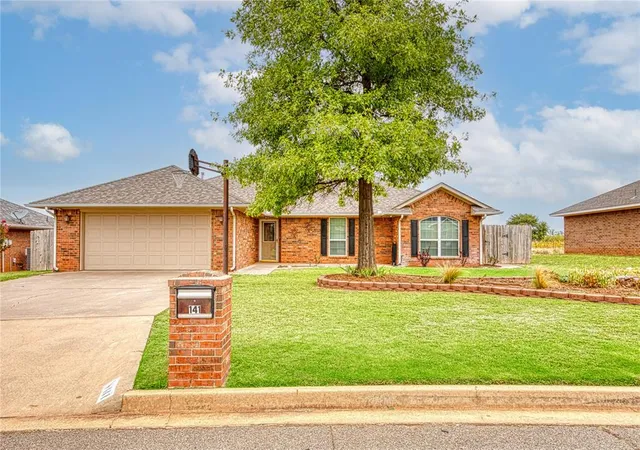 Single family home for sale at 141 Calhoon St, Elk City, OK 73644 | MLS# 1251826