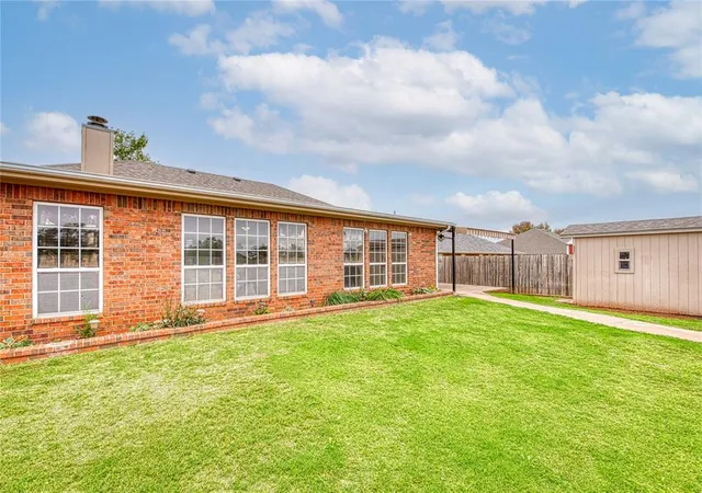 Photo 16 of Single family home for sale at 141 Calhoon St, Elk City, OK 73644 | MLS# 1251826 | Listing updated on 2026-10-12