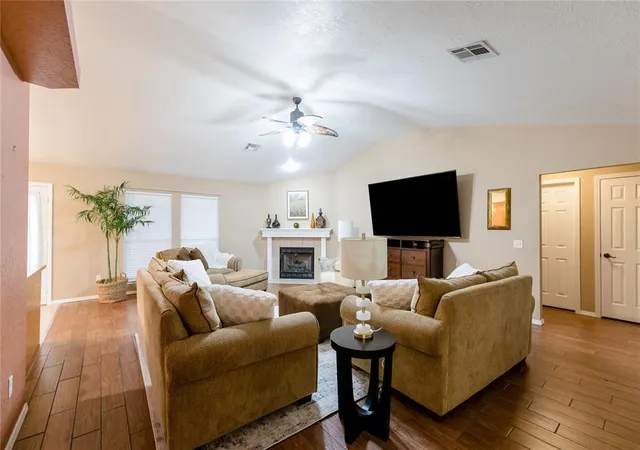 Photo 3 of Single family home for sale at 141 Calhoon St, Elk City, OK 73644 | MLS# 1251826 | Listing updated on 2026-10-07