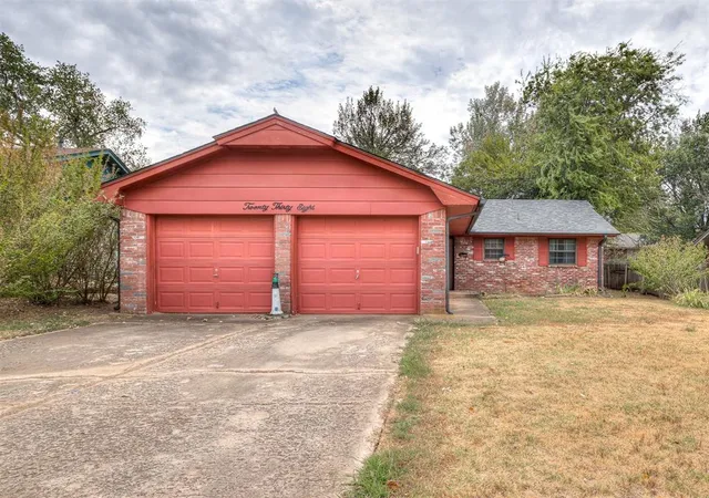 Photo 1 of Single family home for sale at 2038 Allenhurst St, Norman, OK 73071 | MLS# 1251829 | Listing updated on 2026-10-08