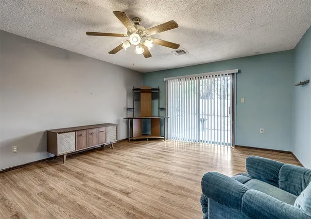 Photo 3 of Single family home for sale at 2038 Allenhurst St, Norman, OK 73071 | MLS# 1251829 | Listing updated on 2026-10-08