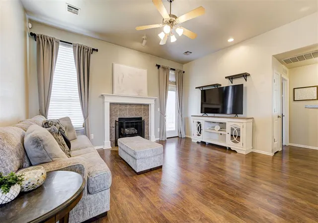 Photo 3 of Single family home for sale at 16221 Snake Dr, Edmond, OK 73013 | MLS# 1251840 | Listing updated on 2026-10-08