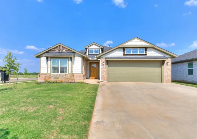 Photo 1 of Single family home for sale at 13316 Mesquite Trl, Yukon, OK 73099 | MLS# 1251842 | Listing updated on 2026-10-02
