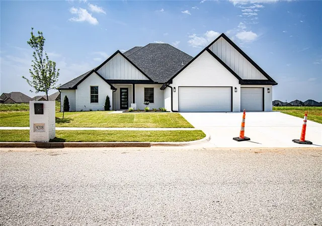 Single family home for sale at 9208 SW 30th Street, Oklahoma City, OK 73179 | MLS# 1251847