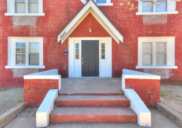 Photo 2 of Multi family home for sale at 1820 Nw 11th Street, Oklahoma City, OK 73106 | MLS# 1251858 | Listing updated on 2026-10-02