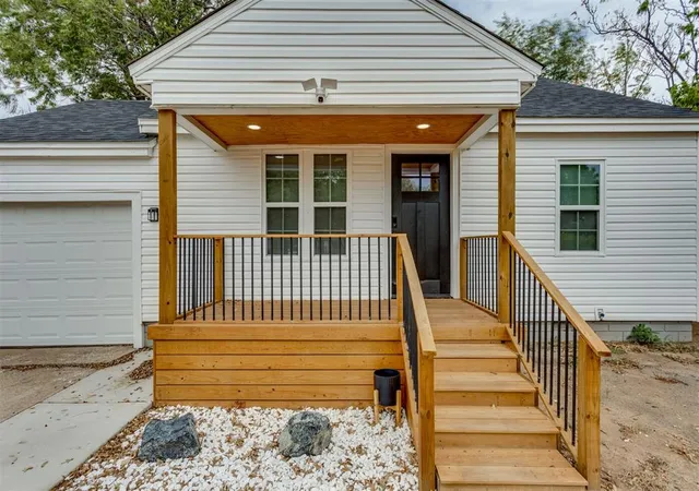 Photo 3 of Single family home for sale at 3208 S Goff Ave, Oklahoma City, OK 73119 | MLS# 1251859 | Listing updated on 2026-10-02