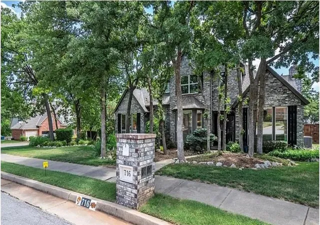 Photo 1 of Single family home for sale at 716 Fox Bnd Trl, Edmond, OK 73034 | MLS# 1251862 | Listing updated on 2026-10-13