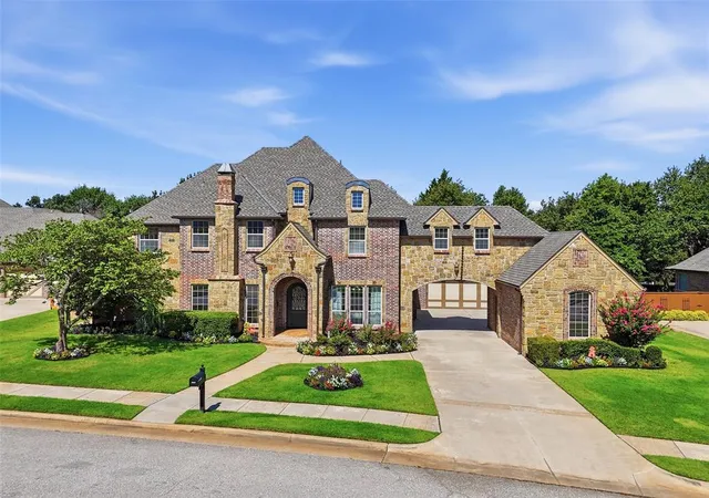 Photo 2 of Single family home for sale at 4301 Slate Brg Rd, Edmond, OK 73034 | MLS# 1251887 | Listing updated on 2026-10-02