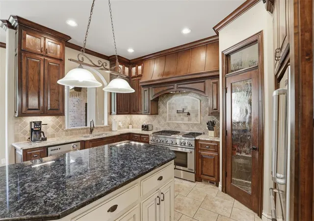 Photo 4 of Single family home for sale at 4301 Slate Brg Rd, Edmond, OK 73034 | MLS# 1251887 | Listing updated on 2026-10-02