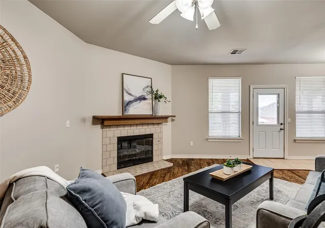 Photo 3 of Single family home for sale at 2613 Ne 129th Street, Oklahoma City, OK 73013 | MLS# 1251888 | Listing updated on 2026-10-28