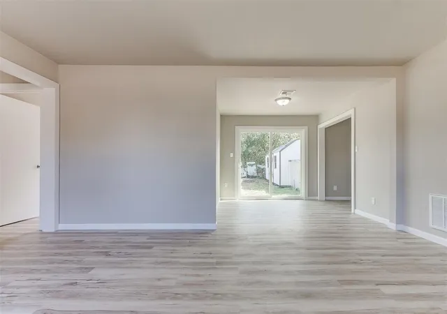 Photo 3 of Single family home for sale at 1116 W Hickory Ln, Oklahoma City, OK 73110 | MLS# 1251889 | Listing updated on 2026-10-02