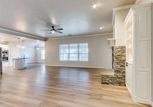 Photo 4 of Single family home for sale at 805 S Bouziden Dr, Moore, OK 73160 | MLS# 1251909 | Listing updated on 2026-10-02