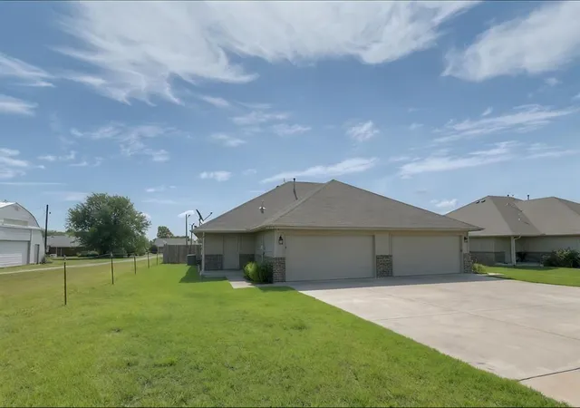 Photo 2 of Single family home for sale at 608 N 5th Street #608-610, Cashion, OK 73016 | MLS# 1251910 | Listing updated on 2026-10-02