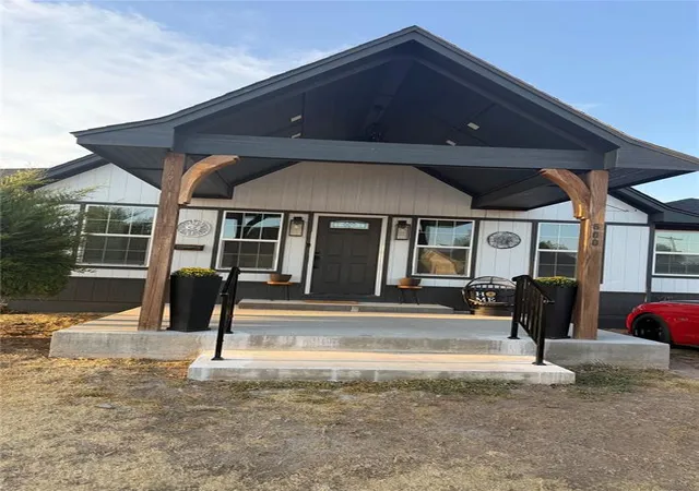 Photo 1 of Sale Pending at 600 N Randlett St, Hobart, OK 73651 | MLS# 1251914 | Listing updated on 2026-10-02