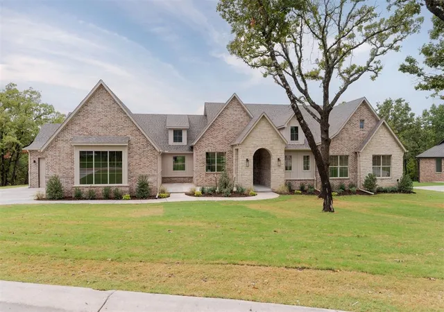 Single family home for sale at 12801 Hidden Trl, Arcadia, OK 73007 | MLS# 1251920