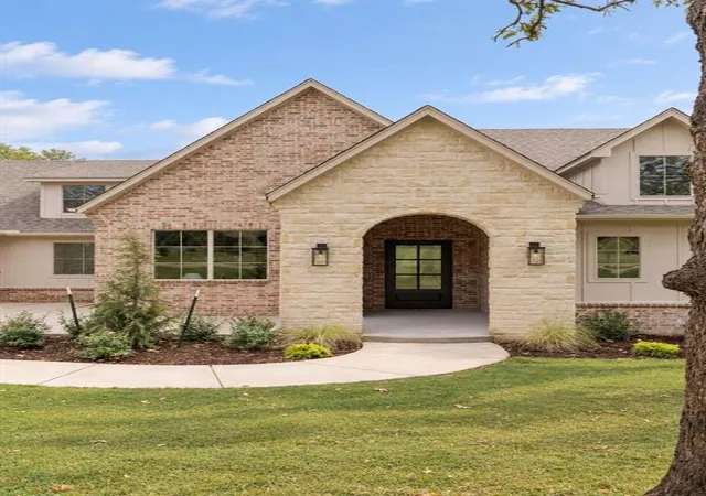 Photo 1 of Single family home for sale at 12801 Hidden Trl, Arcadia, OK 73007 | MLS# 1251920 | Listing updated on 2026-10-06