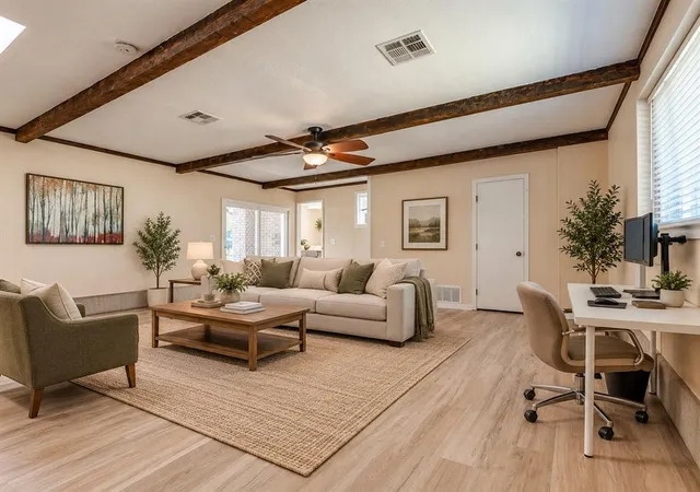 Photo 4 of Single family home for sale at 834 E Coffee Crk Rd, Edmond, OK 73034 | MLS# 1251924 | Listing updated on 2026-10-08