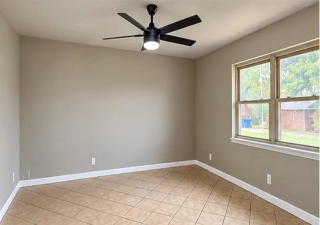 Photo 3 of Sale Pending at 1122 E 17th Street, Chandler, OK 74834 | MLS# 1251931 | Listing updated on 2026-10-06