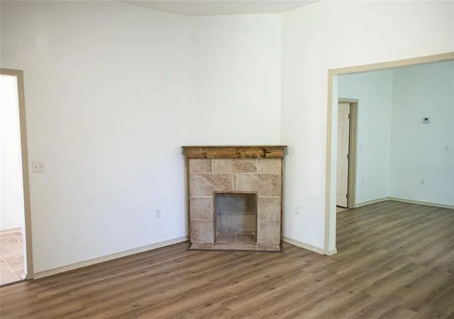 Photo 3 of Single family home for sale at 728 Nw 20th Street, Oklahoma City, OK 73103 | MLS# 1251935 | Listing updated on 2026-10-03
