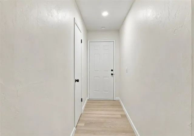 Photo 3 of Single family home for sale at 217 Elwood Dr, Edmond, OK 73013 | MLS# 1251938 | Listing updated on 2026-10-08