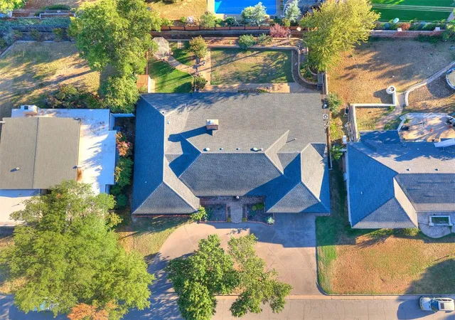 Photo 4 of Single family home for sale at 3612 NW 44th Street, Oklahoma City, OK 73112 | MLS# 1251939 | Listing updated on 2026-10-08