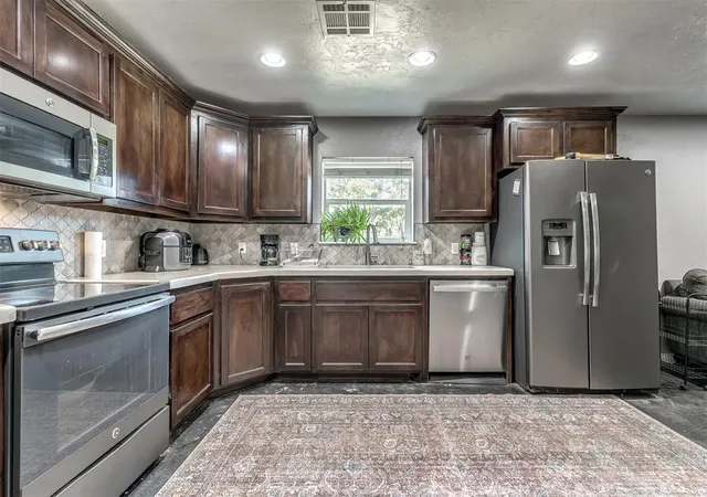 Photo 3 of Single family home for sale at 1340 S Fishmarket Rd, Mc Loud, OK 74851 | MLS# 1251943 | Listing updated on 2026-10-13