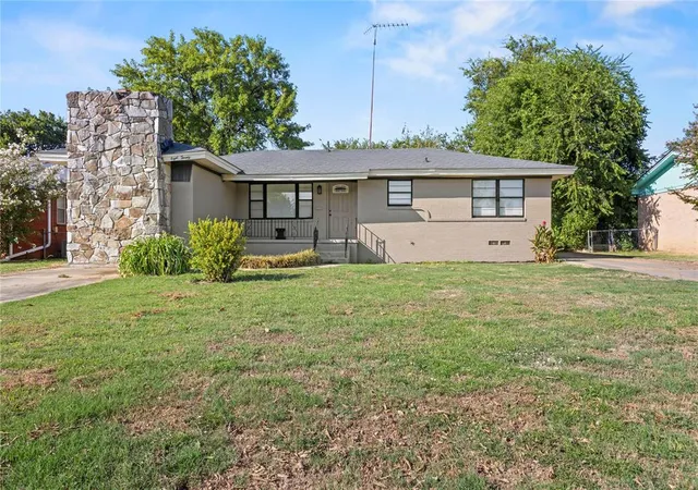 Single family home for sale at 820 W 22nd Street, Ada, OK 74820 | MLS# 1251945