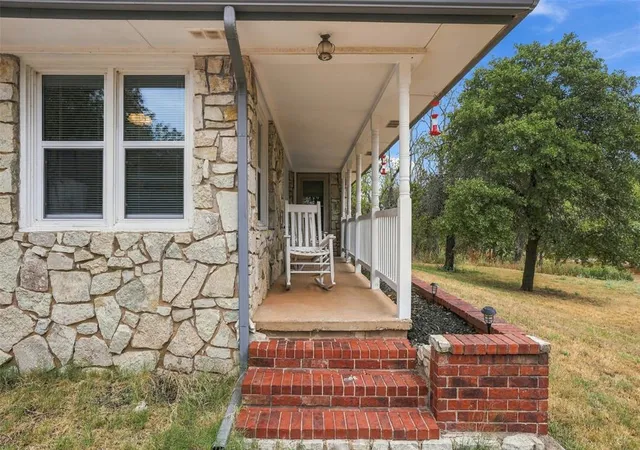 Photo 3 of Sale Pending at 12401 S Henney Rd, Oklahoma City, OK 73165 | MLS# 1251947 | Listing updated on 2026-10-05