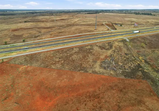 Photo 4 of Land for sale at S Frontage Rd, Sayre, OK 73662 | MLS# 1251950 | Listing updated on 2026-10-07