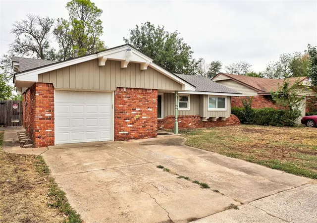 Photo 2 of Single family home for sale at 844 Englewood Rd, Del City, OK 73115 | MLS# 1251951 | Listing updated on 2026-10-06